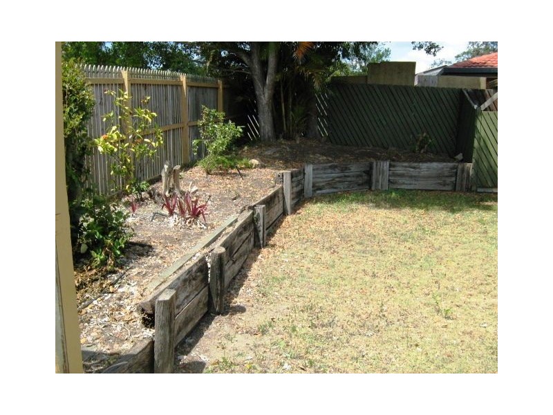 40 dandenong, Jamboree Heights QLD 4074