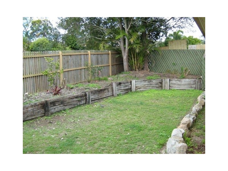 40 dandenong, Jamboree Heights QLD 4074
