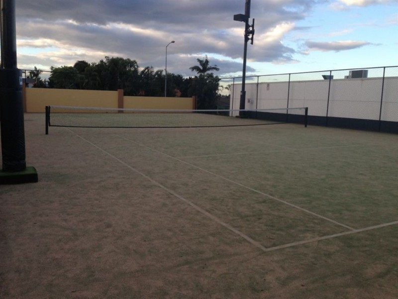 2/250 Sumners Rd, Riverhills QLD 4074