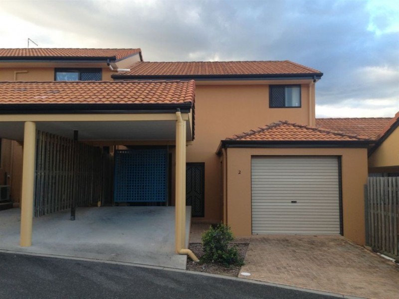 2/250 Sumners Rd, Riverhills QLD 4074