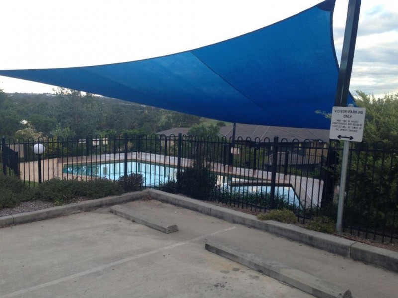 2/250 Sumners Rd, Riverhills QLD 4074