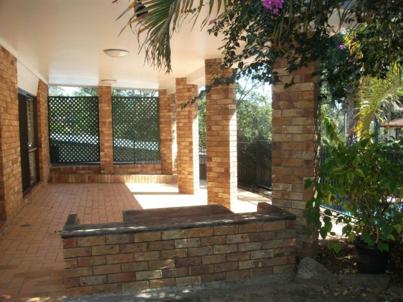 10 vakuta, Fig Tree Pocket QLD 4069