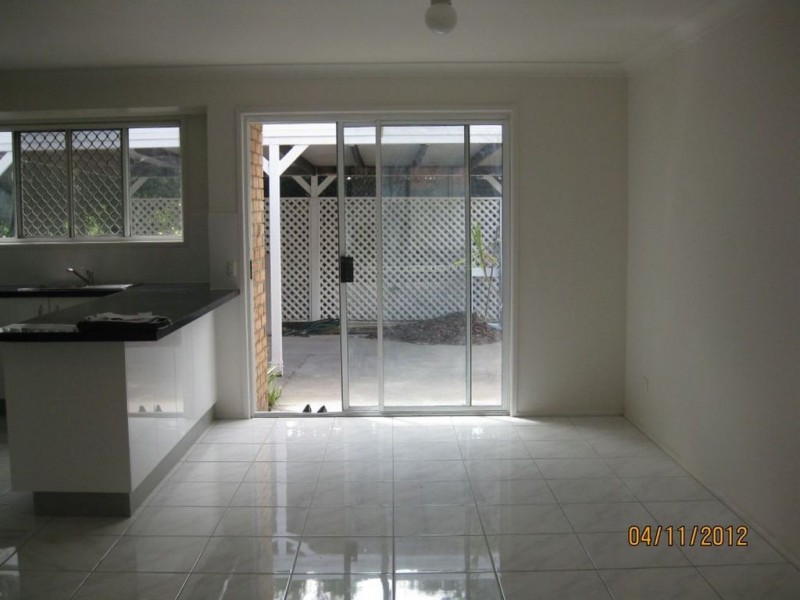 68 Pallert Street, Middle Park QLD 4074