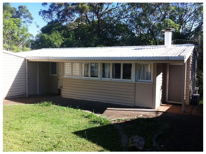 64 Burbong Street, Chapel Hill QLD 4069