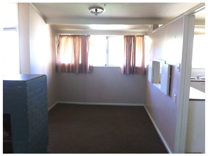 64 Burbong Street, Chapel Hill QLD 4069