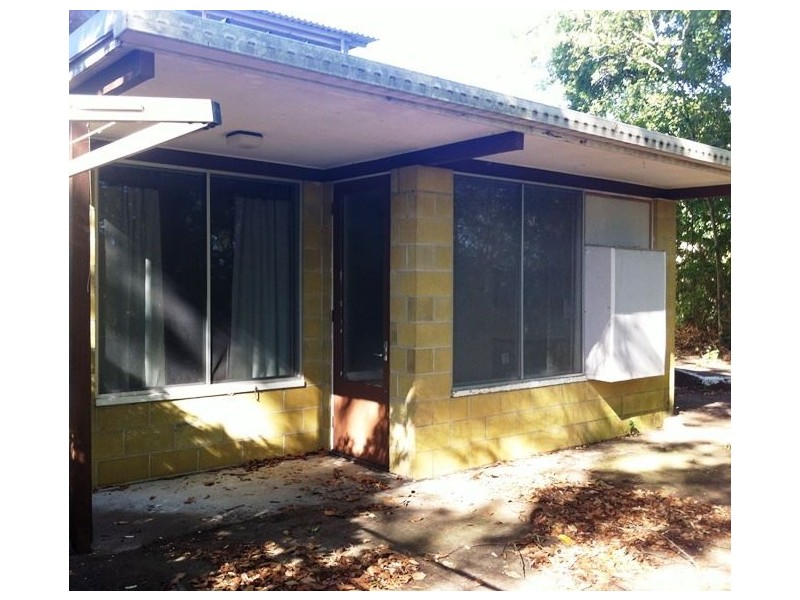 64 Burbong Street, Chapel Hill QLD 4069