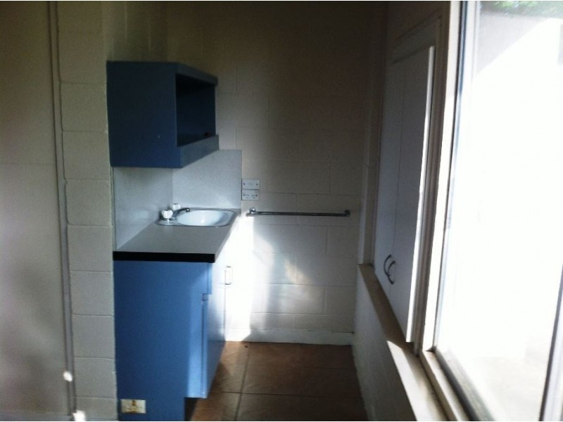 64 Burbong Street, Chapel Hill QLD 4069