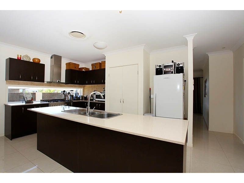 44 Bathersby Crescent, Augustine Heights QLD 4300