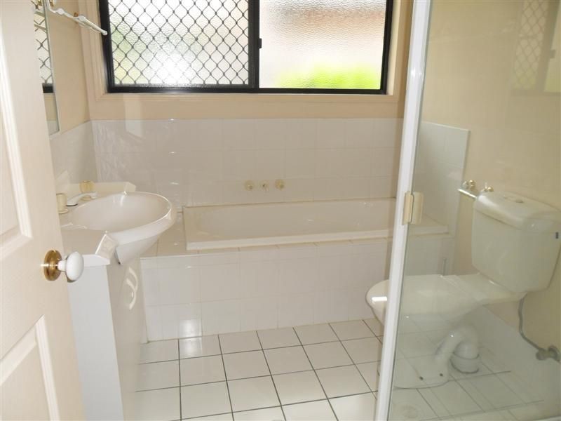 8/50 Endeavour Street, Mount Ommaney QLD 4074