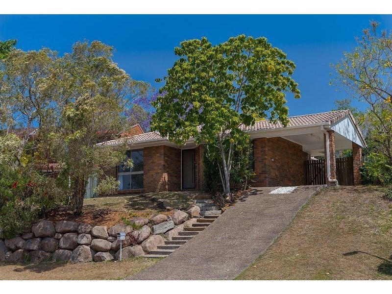 8 Harans Street, Jamboree Heights QLD 4074