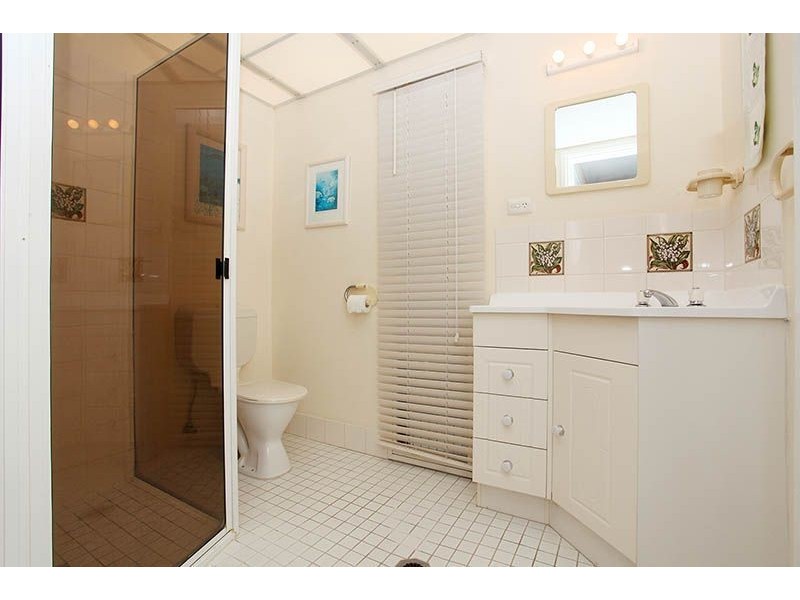 7 Poseidon Crescent, Jamboree Heights QLD 4074