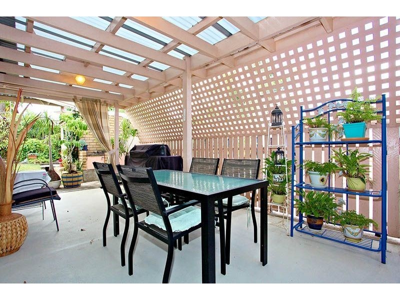 7 Poseidon Crescent, Jamboree Heights QLD 4074