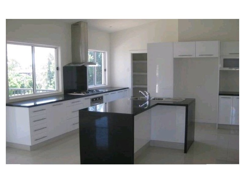 2 Cayman Place, Forest Lake QLD 4078