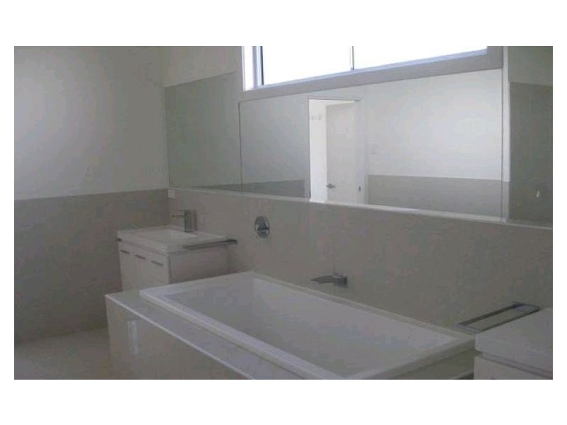 2 Cayman Place, Forest Lake QLD 4078