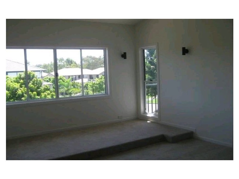 2 Cayman Place, Forest Lake QLD 4078