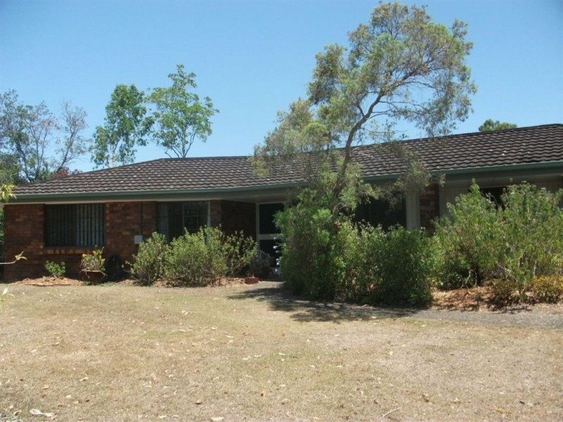 10 Ketch Street, Jamboree Heights QLD 4074