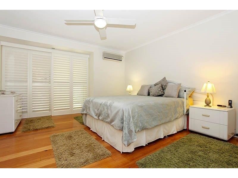 135 Arrabri Avenue, Mount Ommaney QLD 4074