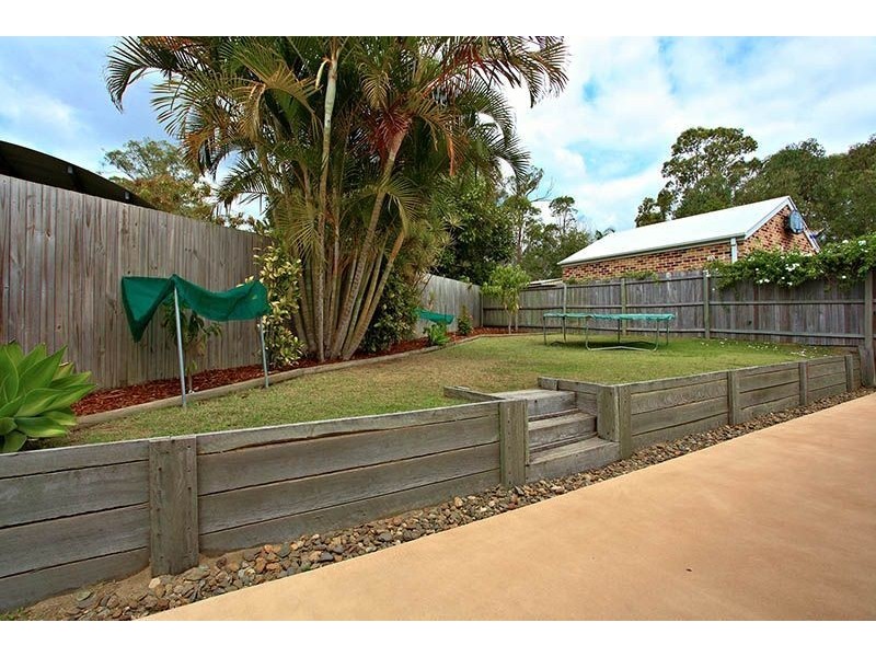12 Sulphur Crest Close, Doolandella QLD 4077