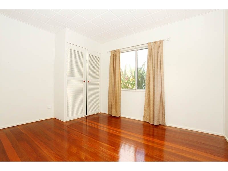 34 Argyle Street, Seventeen Mile Rocks QLD 4073