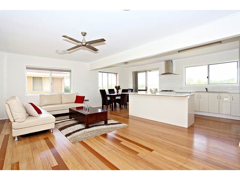 12 Poseidon Crescent, Jamboree Heights QLD 4074