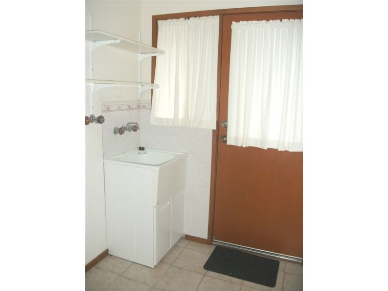 279 Horizon Drive, Westlake QLD 4074