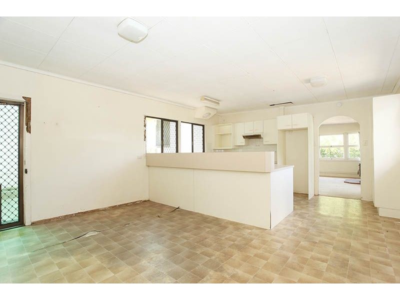 1011 Blunder Road, Doolandella QLD 4077