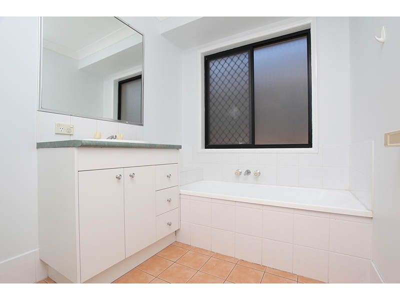 54 Leyburn Crescent, Forest Lake QLD 4078