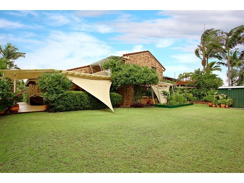 11 Kosciusko Street, Middle Park QLD 4074