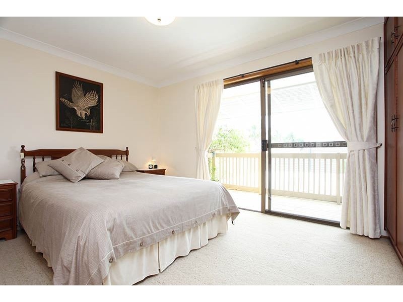 11 Kosciusko Street, Middle Park QLD 4074