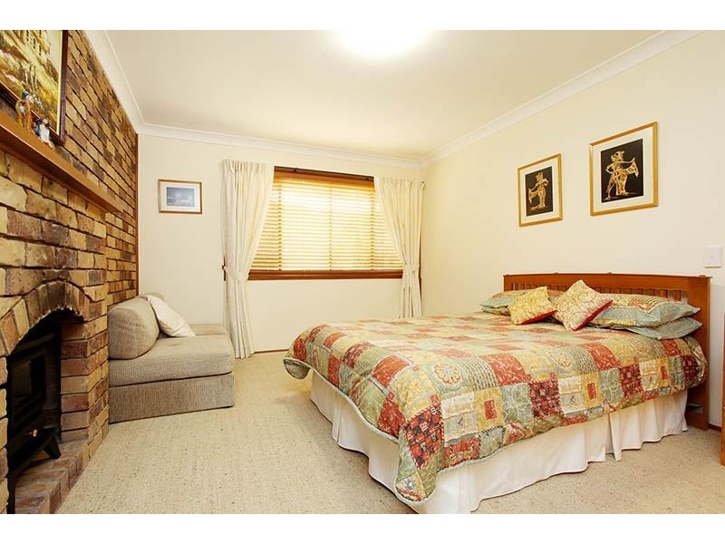 11 Kosciusko Street, Middle Park QLD 4074