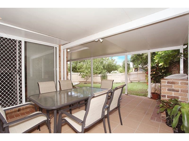 8 O’Reilly Street, Sinnamon Park QLD 4073