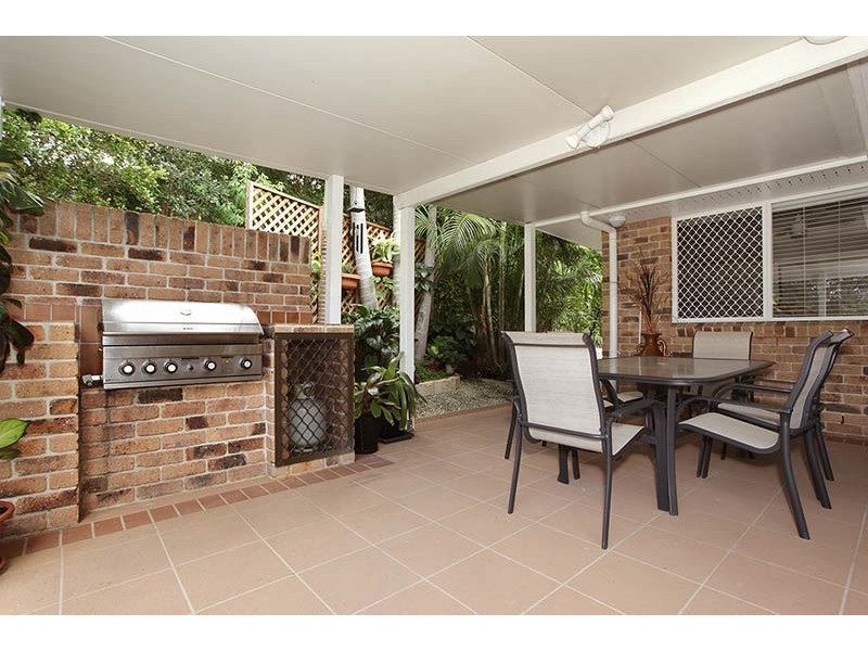 8 O’Reilly Street, Sinnamon Park QLD 4073