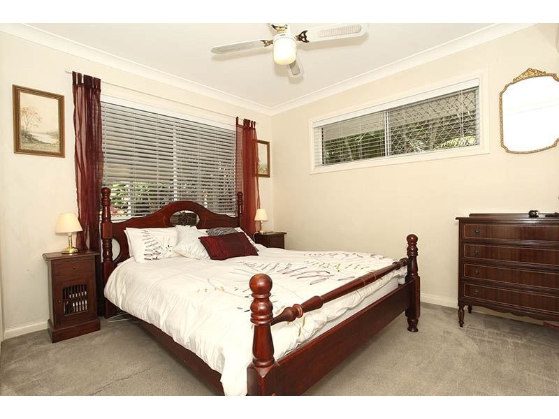 8 O’Reilly Street, Sinnamon Park QLD 4073