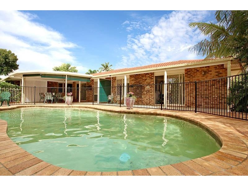 16 Tennent Street, Westlake QLD 4074