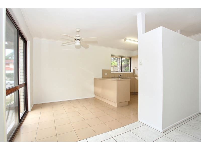 40 Dandenong Road, Jamboree Heights QLD 4074