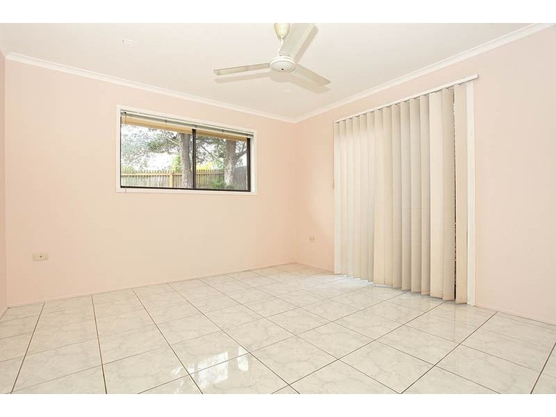 40 Dandenong Road, Jamboree Heights QLD 4074