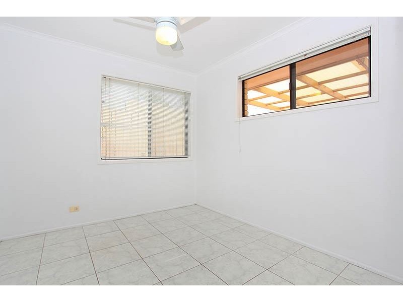 40 Dandenong Road, Jamboree Heights QLD 4074
