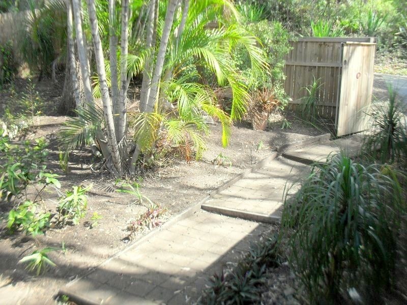 8 Fig Tree Pocket Road, Chapel Hill QLD 4069