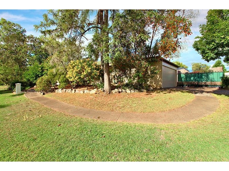 20 Pantheon Street, Jindalee QLD 4074