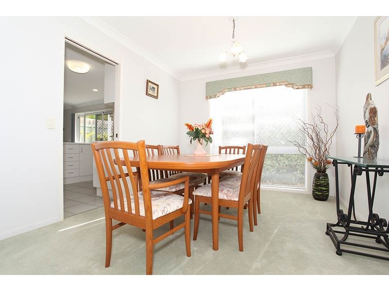 35 Balaton Street, Westlake QLD 4074