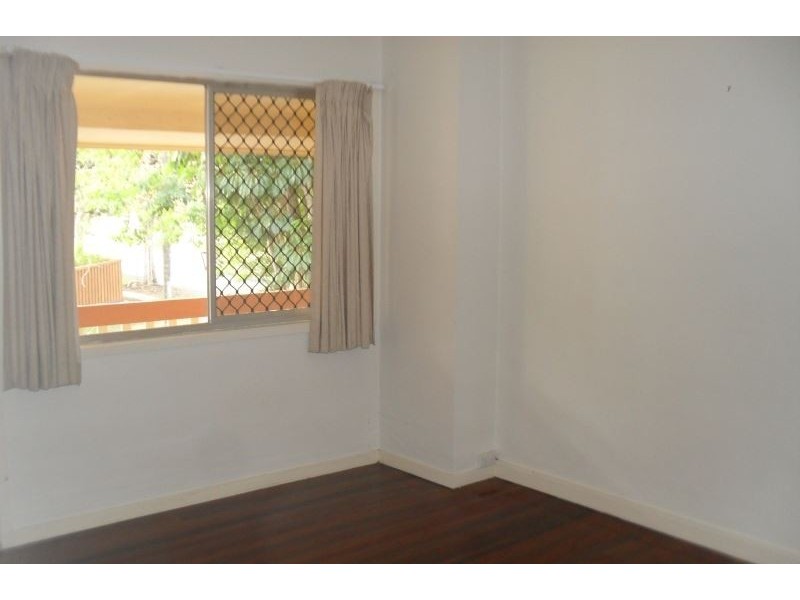 35 Marshall Lane, Kenmore QLD 4069