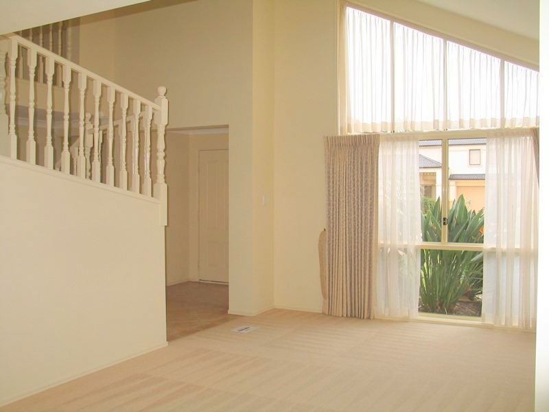 33 Seabrook Circuit, Westlake QLD 4074