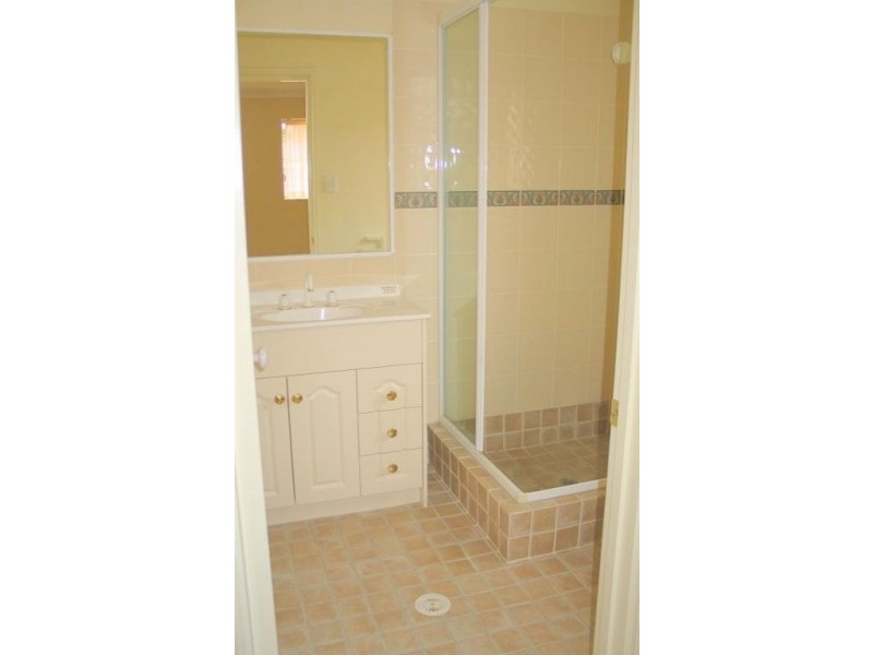 33 Seabrook Circuit, Westlake QLD 4074