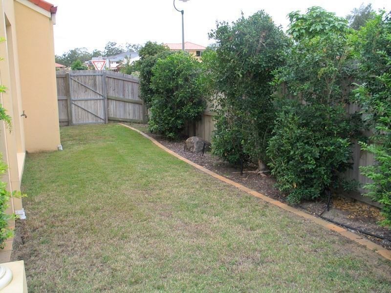 33 Seabrook Circuit, Westlake QLD 4074