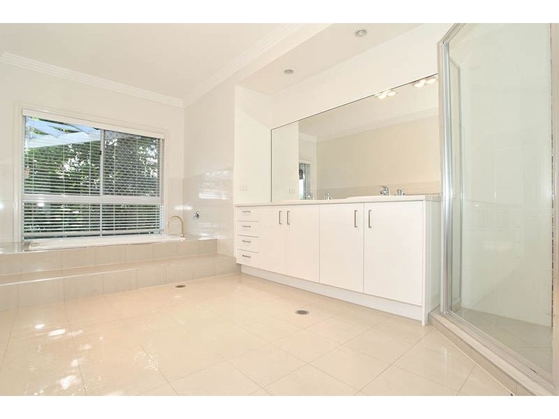 37 Penong Street, Westlake QLD 4074