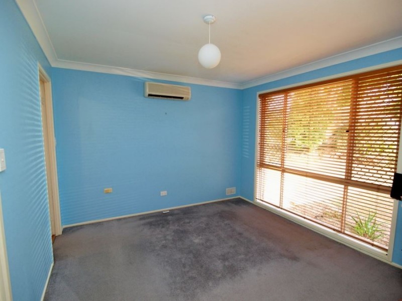 10 Radiata Place, Forest Lake QLD 4078