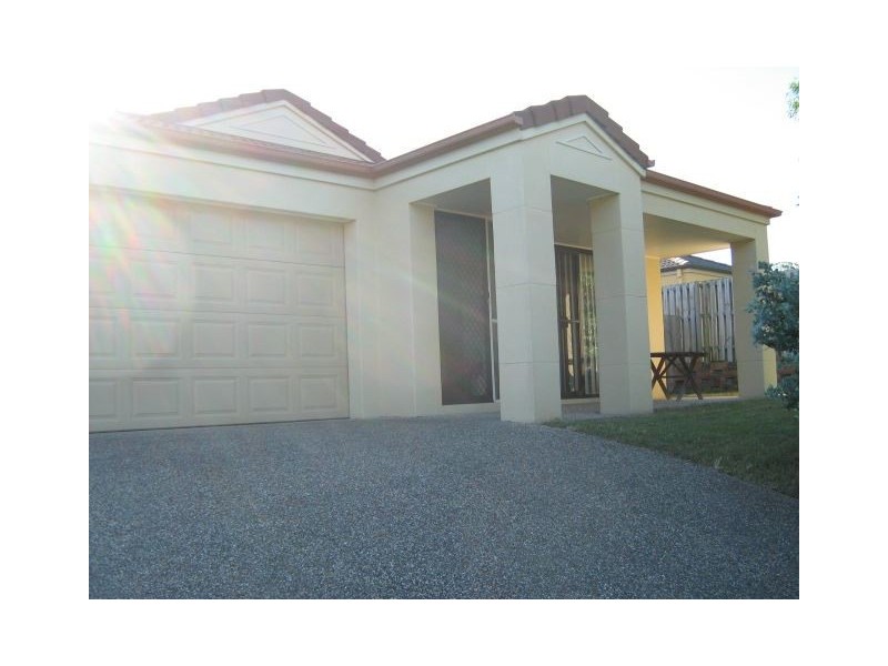 23 Olympic Place, Sinnamon Park QLD 4073
