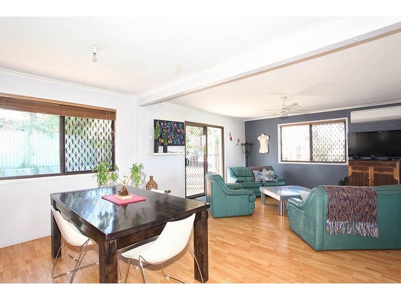 6 Masthead Street, Jamboree Heights QLD 4074