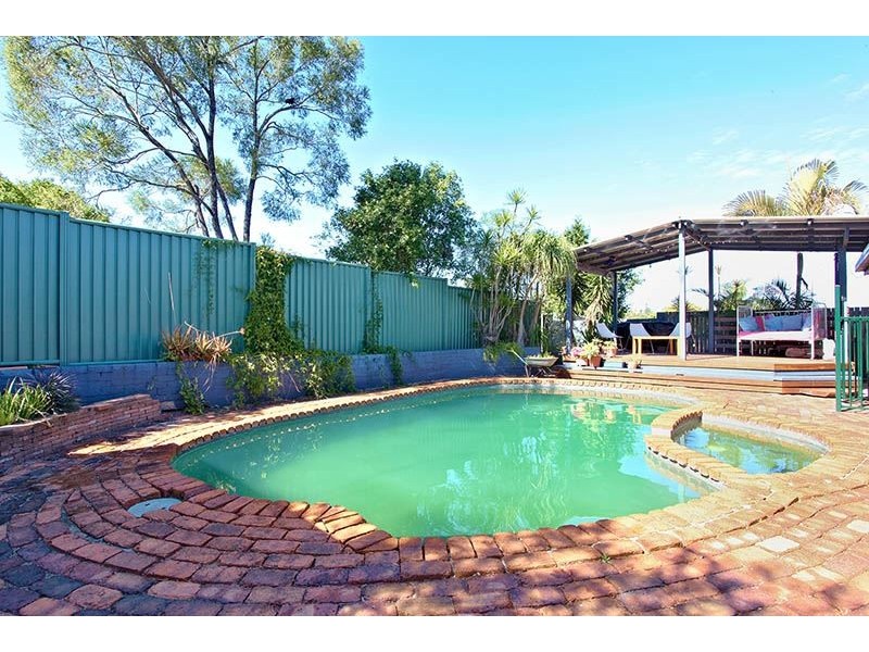 6 Masthead Street, Jamboree Heights QLD 4074