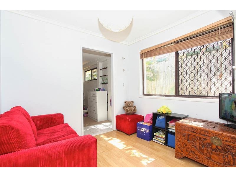 6 Masthead Street, Jamboree Heights QLD 4074